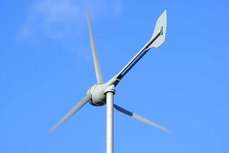 Wind turbine blades